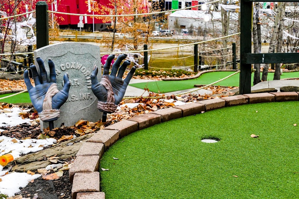 WinSport Spooktacular Haunted Mini-Golf